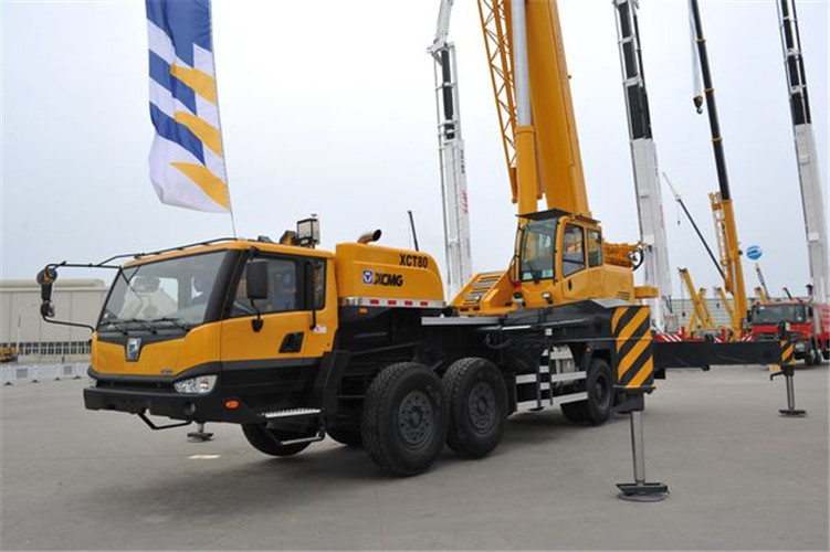 澜沧县预约吊车后，多久能上门服务？24 小时应急响应吗？